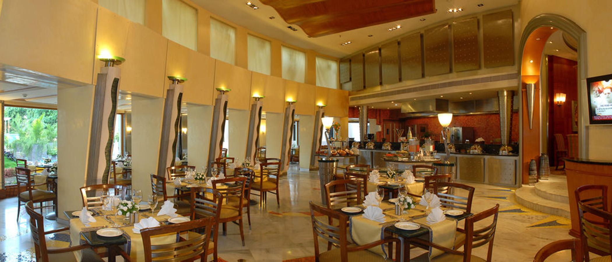 The Manohar Hyderabad Hotel Exterior foto